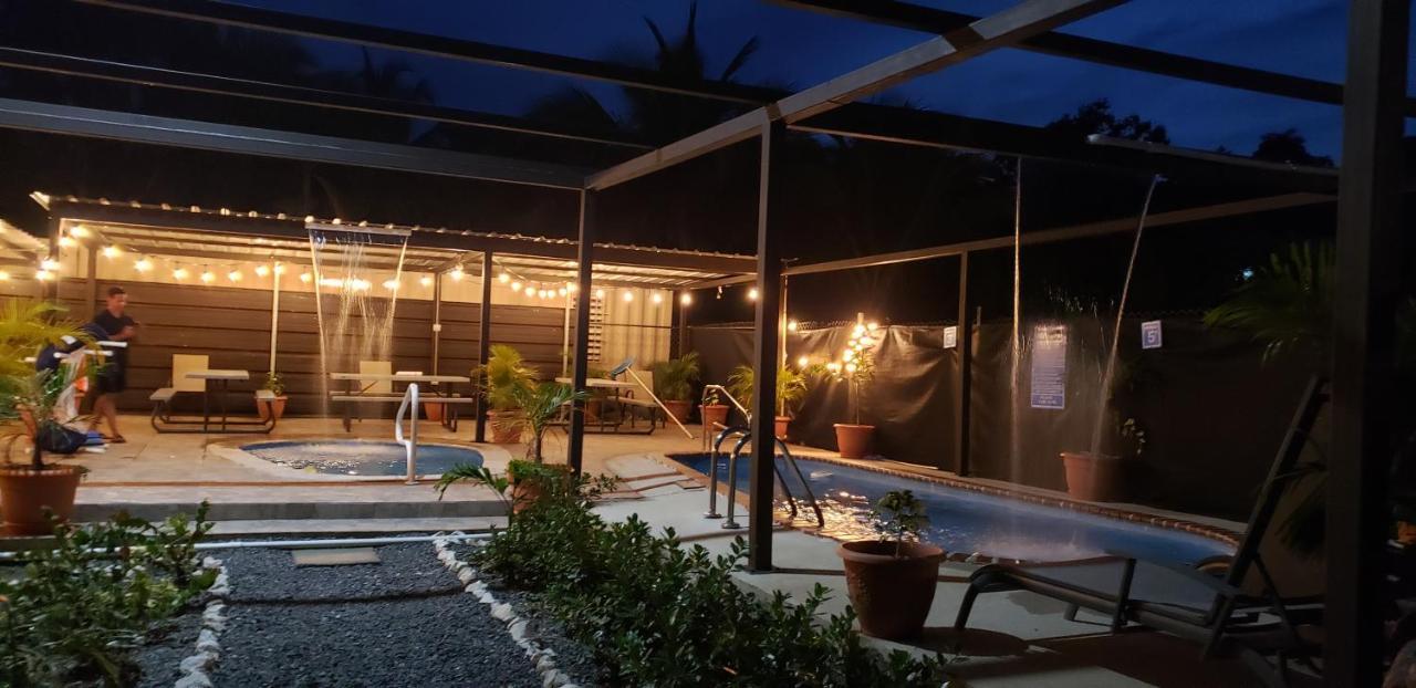 Discovery Beach Apartments 아구아다 외부 사진