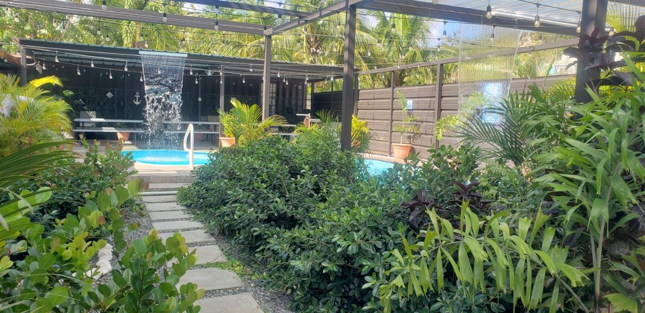 Discovery Beach Apartments 아구아다 외부 사진